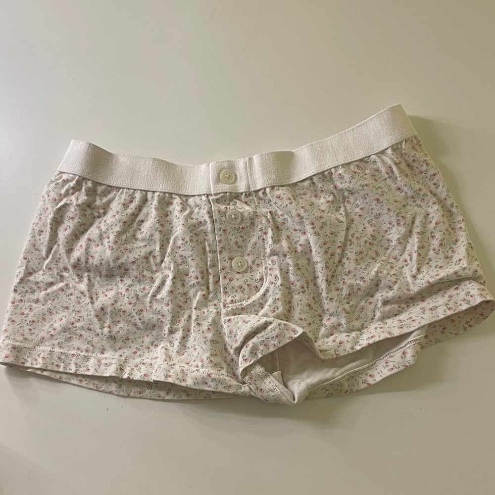 PacSun Cream Floral Boxer Shorts